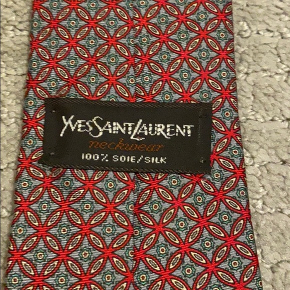 Yves Saint Laurent tie - Picture 3 of 3